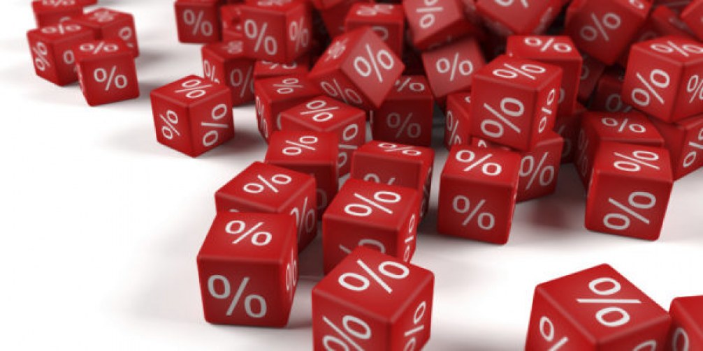 Bank Competition and Risk Taking in a Zero Interest Environment