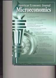 Learning from others? Decision rights,strategic communication, and reputational concerns